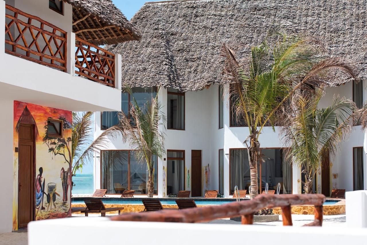 S&S Hotel Джамбиани Экстерьер фото